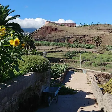 Glorieta Casa Inmersa En Un Entorno Natural * Puerto de la Cruz (Tenerife)