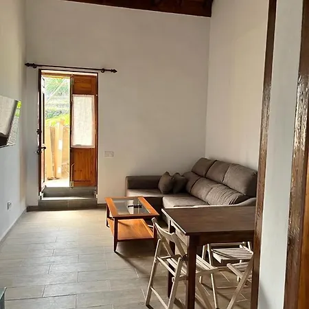 Apartamento Glorieta Casa Inmersa En Un Entorno Natural *